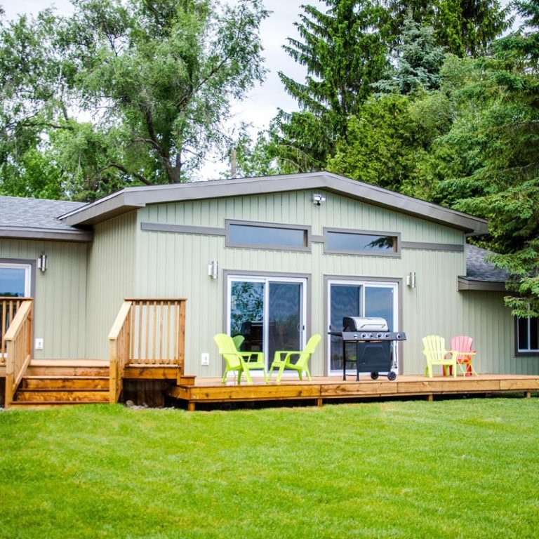 PEC Cottages West Lake Cottages